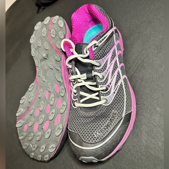 Women’s Merrell master glide running shoes size 8.5 - Picture 2 of 5